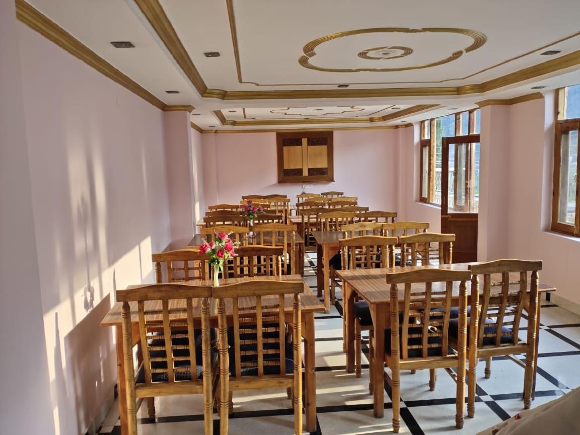 Hotel Prini Inn Манали Экстерьер фото