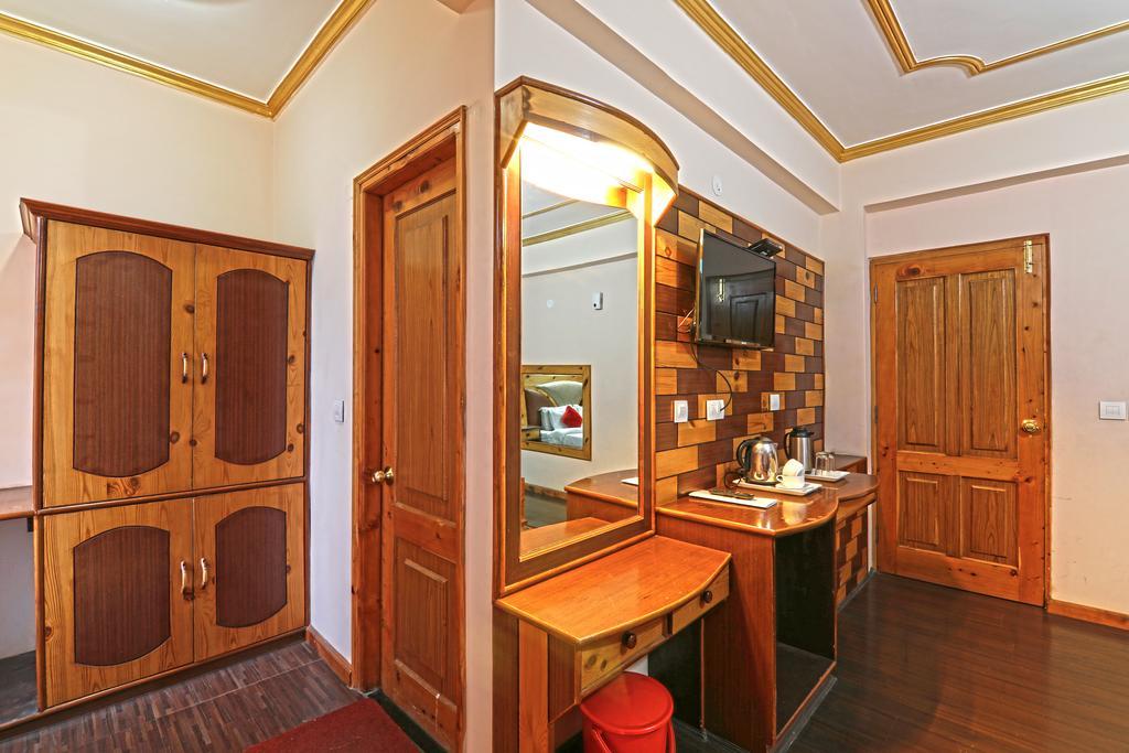 Hotel Prini Inn Манали Экстерьер фото